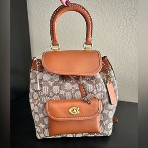 NWT Coach Riya Backpack 21 in Signature Jacquard